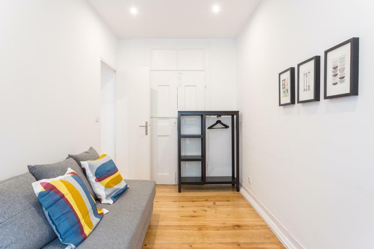 Three Bedroom Apartment In Historical Centre -Bairro Alto Lisboa Dış mekan fotoğraf