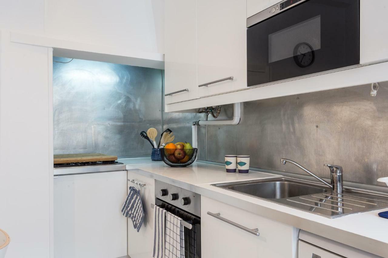 Three Bedroom Apartment In Historical Centre -Bairro Alto Lisboa Dış mekan fotoğraf