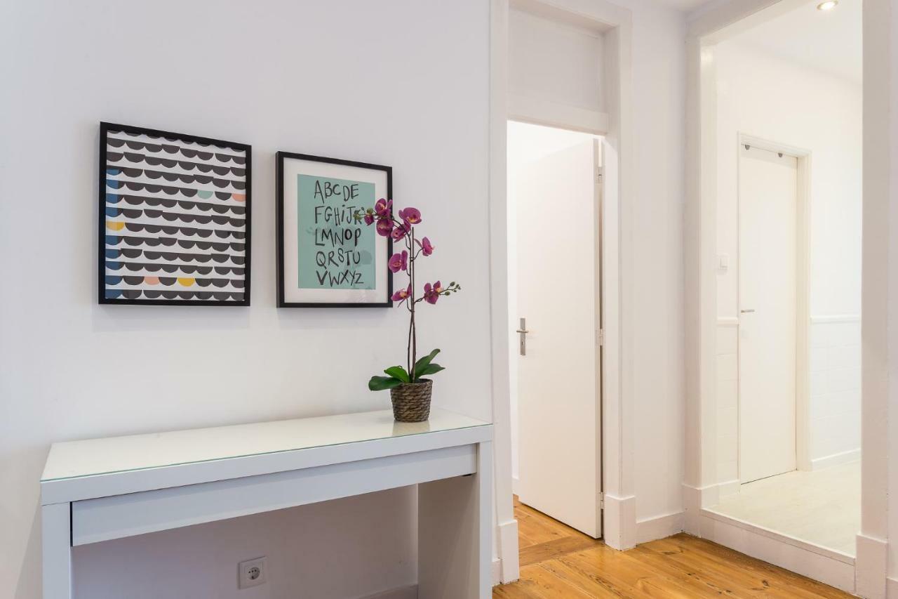 Three Bedroom Apartment In Historical Centre -Bairro Alto Lisboa Dış mekan fotoğraf